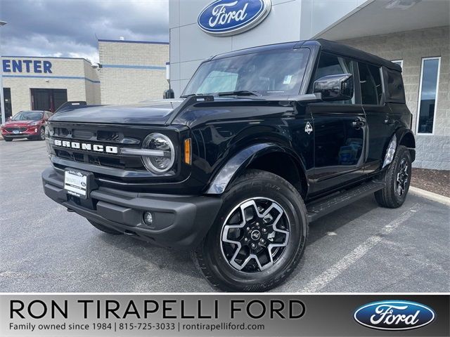 2024 Ford Bronco Outer Banks