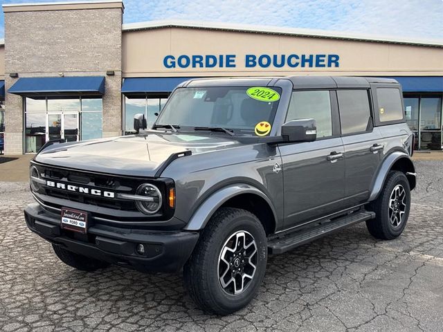 2024 Ford Bronco Outer Banks