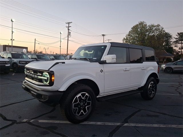 2024 Ford Bronco Outer Banks