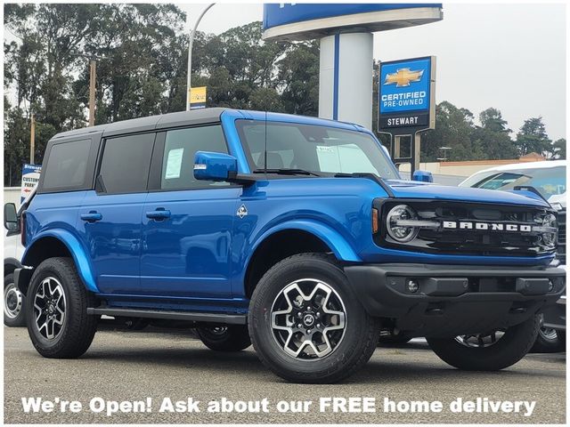 2024 Ford Bronco Outer Banks