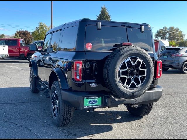 2024 Ford Bronco Outer Banks