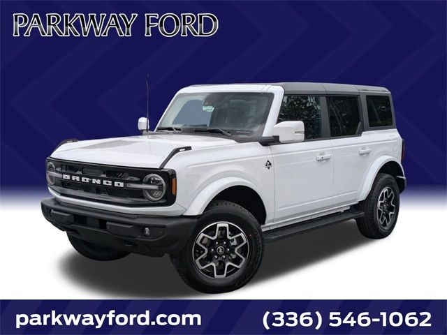 2024 Ford Bronco Outer Banks