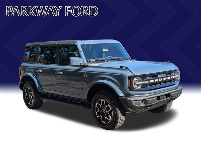 2024 Ford Bronco Outer Banks