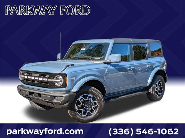 2024 Ford Bronco Outer Banks