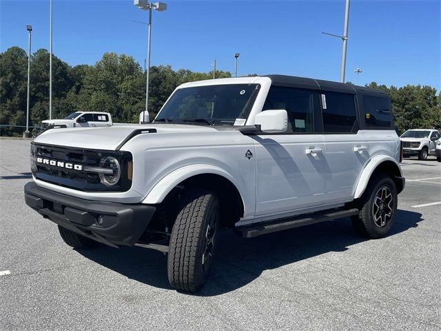 2024 Ford Bronco Outer Banks