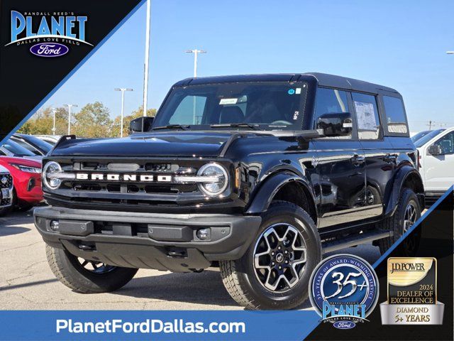 2024 Ford Bronco Outer Banks