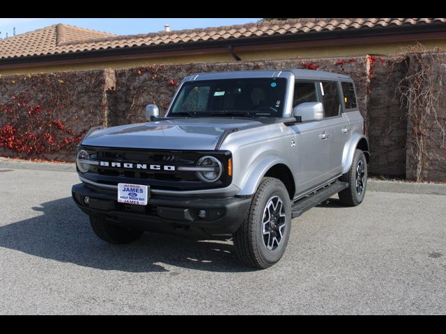 2024 Ford Bronco Outer Banks