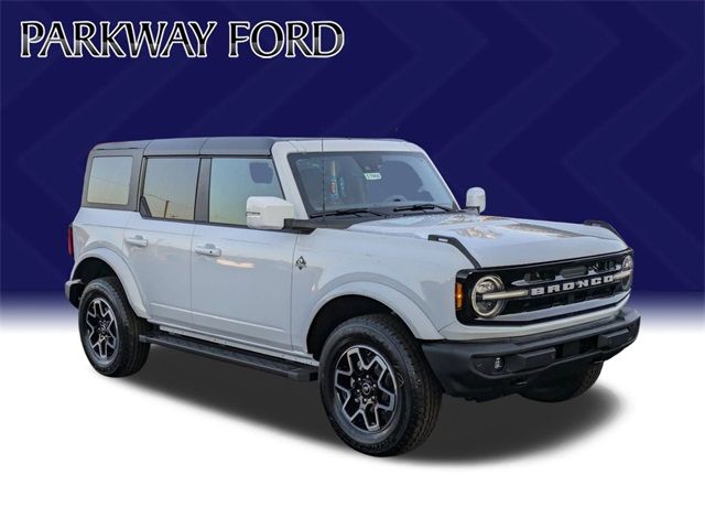 2024 Ford Bronco Outer Banks