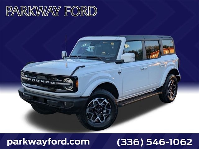 2024 Ford Bronco Outer Banks