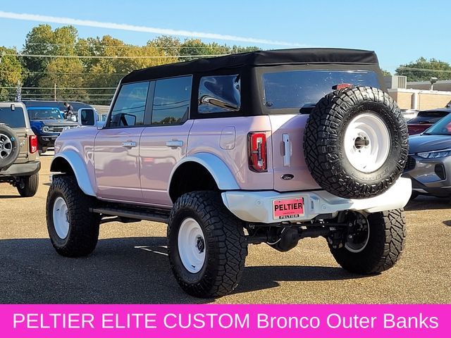 2024 Ford Bronco Outer Banks
