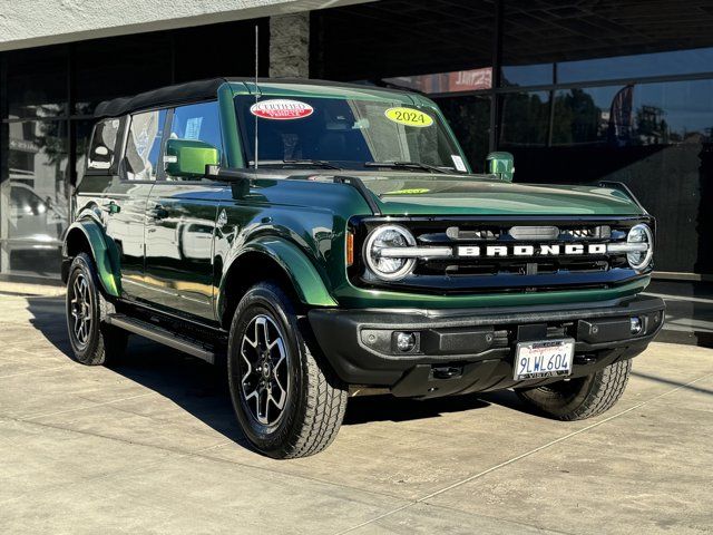 2024 Ford Bronco Outer Banks