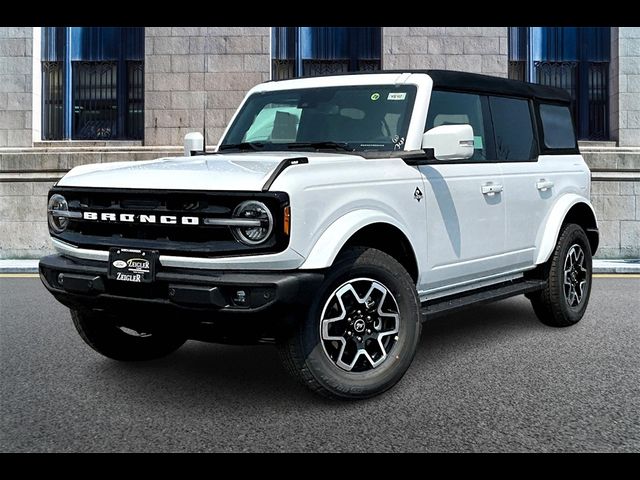 2024 Ford Bronco Outer Banks