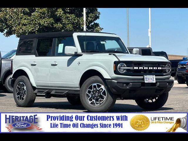 2024 Ford Bronco Outer Banks