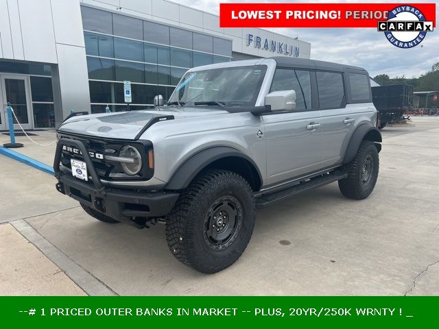 2024 Ford Bronco Outer Banks