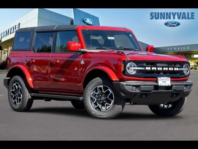 2024 Ford Bronco Outer Banks