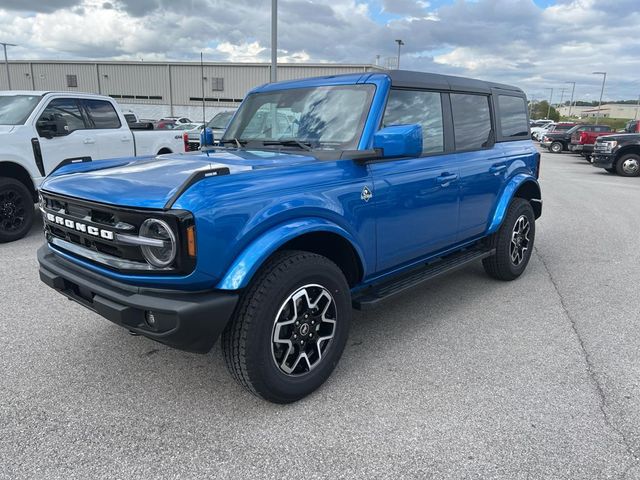 2024 Ford Bronco Outer Banks