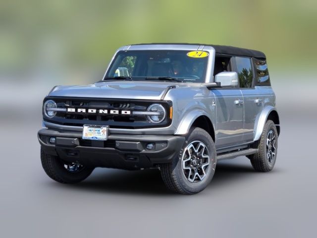 2024 Ford Bronco Outer Banks