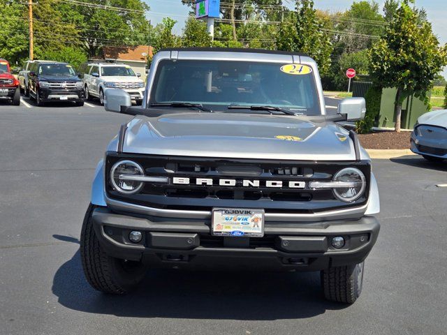 2024 Ford Bronco Outer Banks