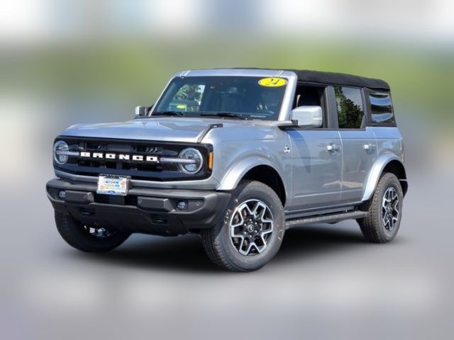 2024 Ford Bronco Outer Banks