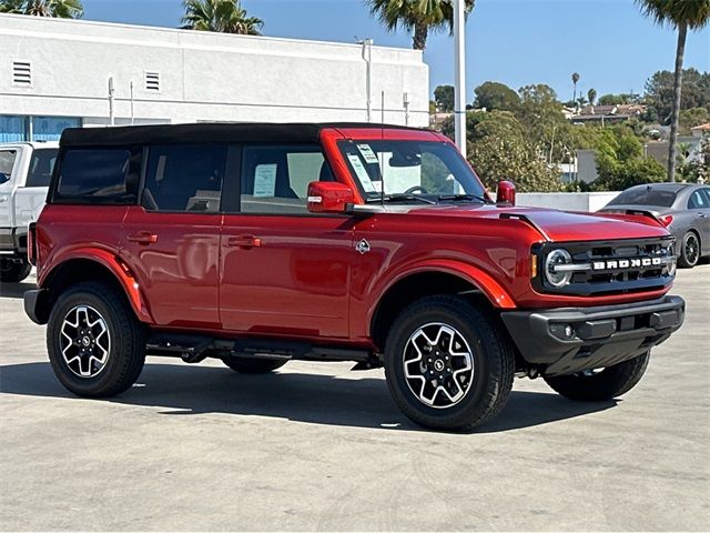 2024 Ford Bronco Outer Banks