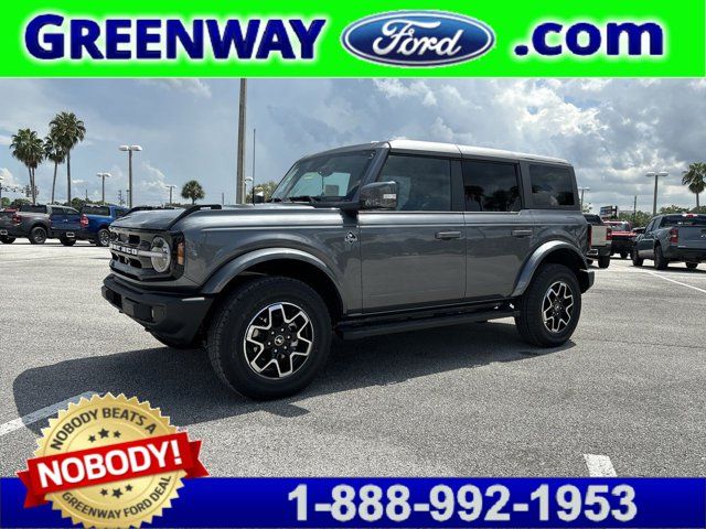 2024 Ford Bronco Outer Banks