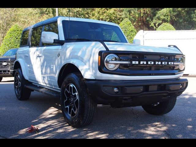 2024 Ford Bronco Outer Banks