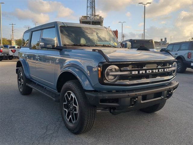 2024 Ford Bronco Outer Banks