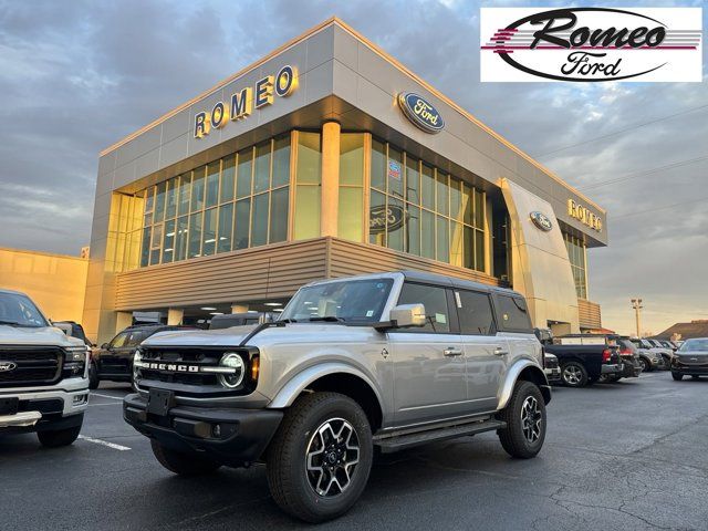 2024 Ford Bronco Outer Banks