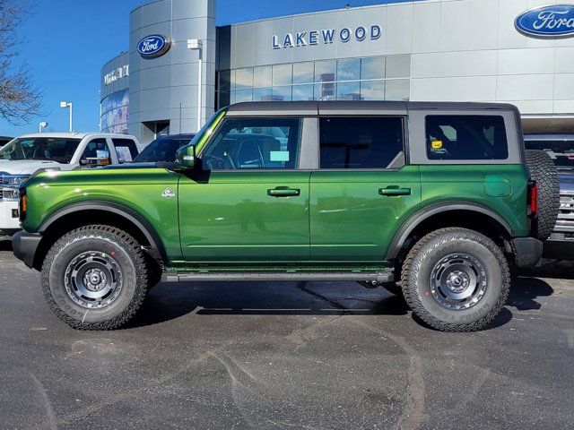 2024 Ford Bronco Outer Banks