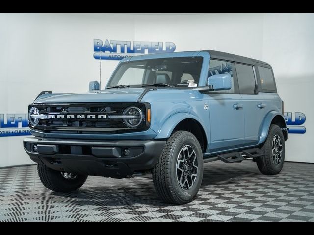 2024 Ford Bronco Outer Banks