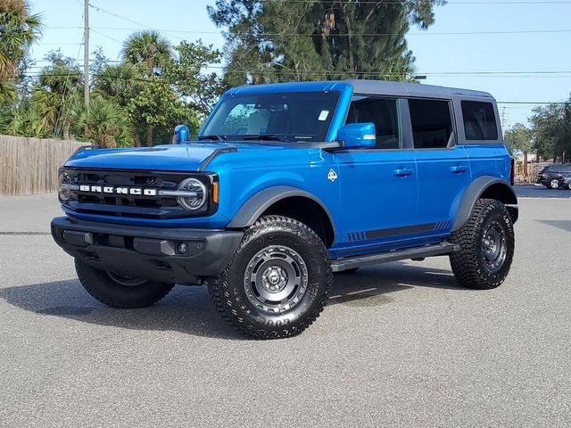 2024 Ford Bronco Outer Banks