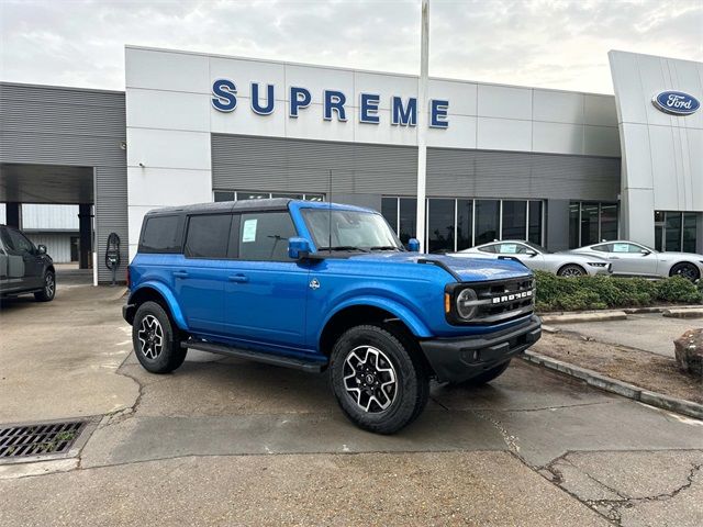 2024 Ford Bronco Outer Banks