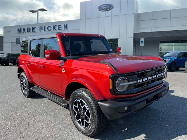 2024 Ford Bronco Outer Banks