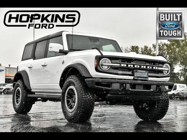 2024 Ford Bronco Outer Banks