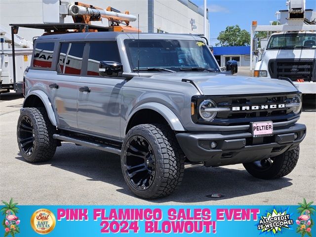 2024 Ford Bronco Outer Banks