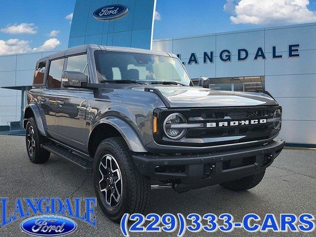 2024 Ford Bronco Outer Banks