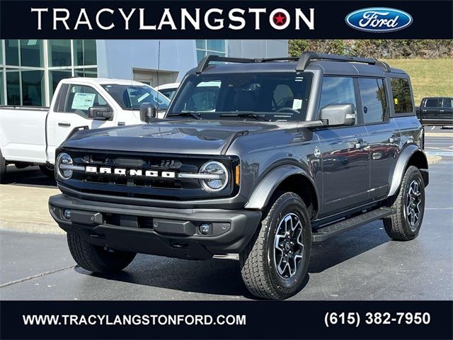 2024 Ford Bronco Outer Banks