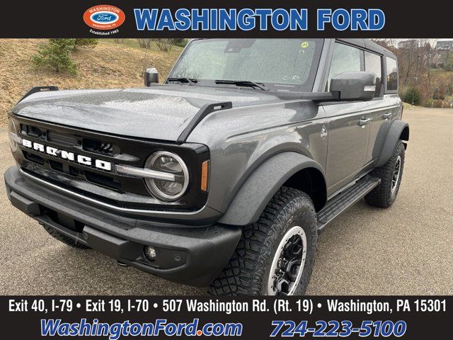 2024 Ford Bronco Outer Banks