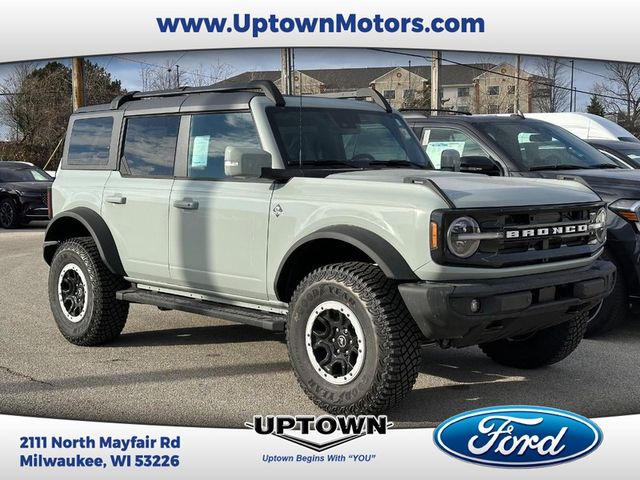 2024 Ford Bronco Outer Banks