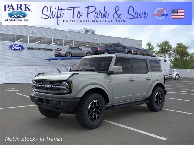 2024 Ford Bronco Outer Banks