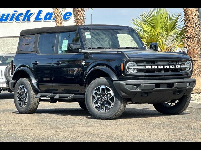 2024 Ford Bronco Outer Banks