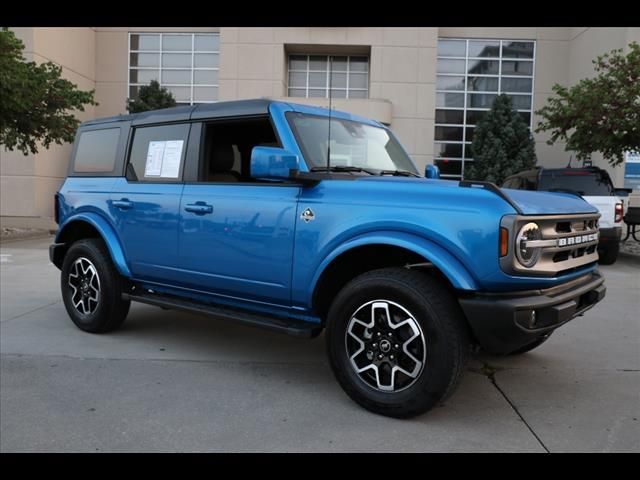 2024 Ford Bronco Outer Banks