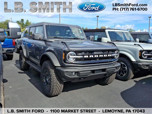 2024 Ford Bronco Outer Banks