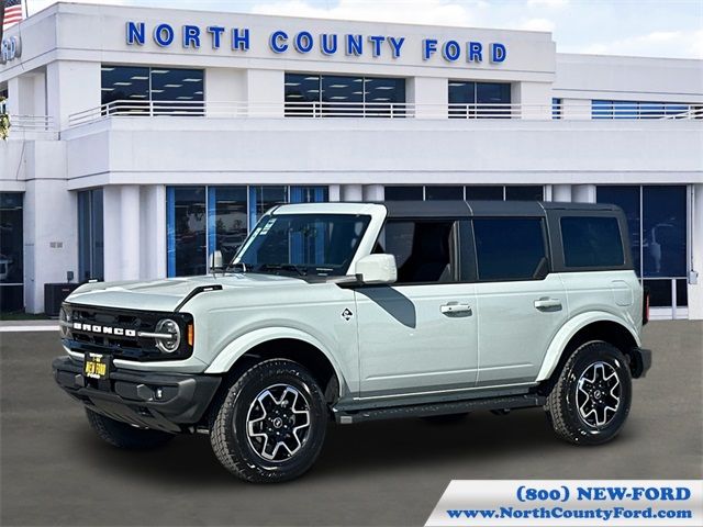 2024 Ford Bronco Outer Banks