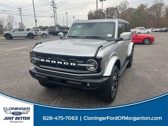 2024 Ford Bronco Outer Banks