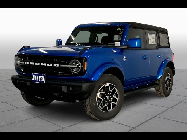 2024 Ford Bronco Outer Banks