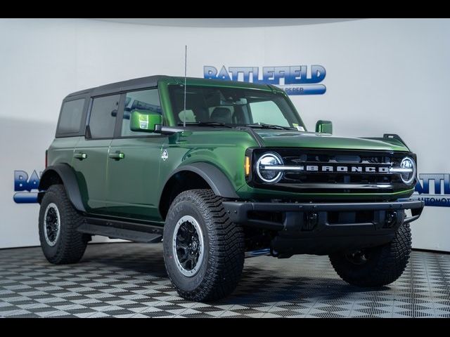 2024 Ford Bronco Outer Banks