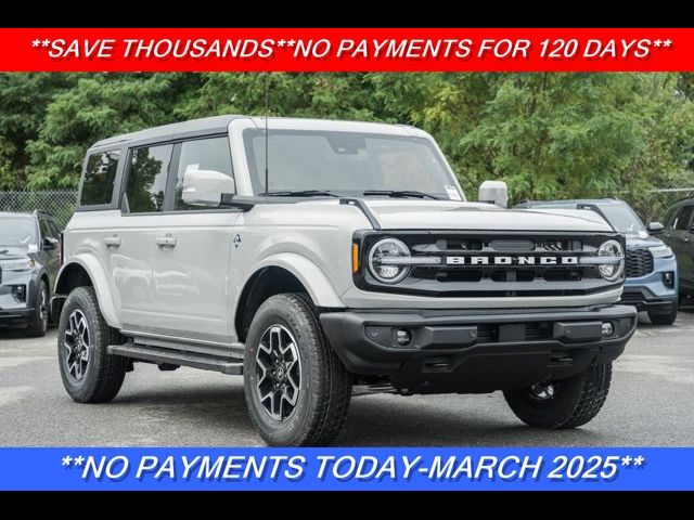 2024 Ford Bronco Outer Banks