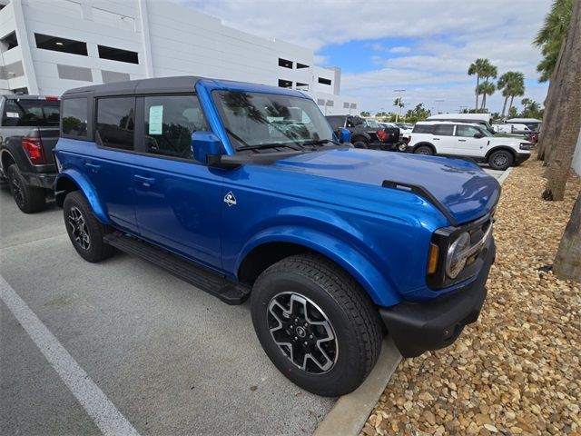 2024 Ford Bronco Outer Banks