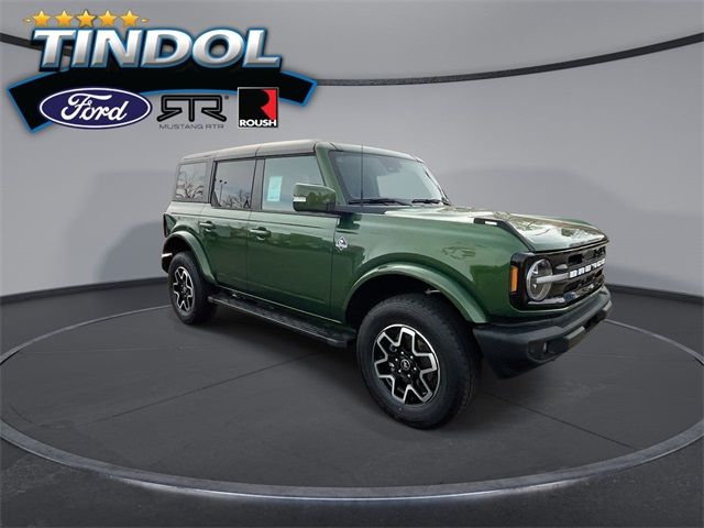 2024 Ford Bronco Outer Banks